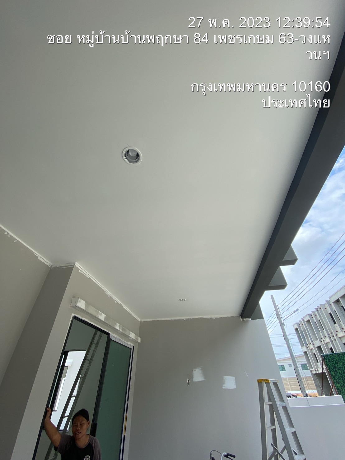 ติดตั้งระบบไฟฟ้า ทาวน์โฮม 3 ชั้น จำนวน 7 ห้อง