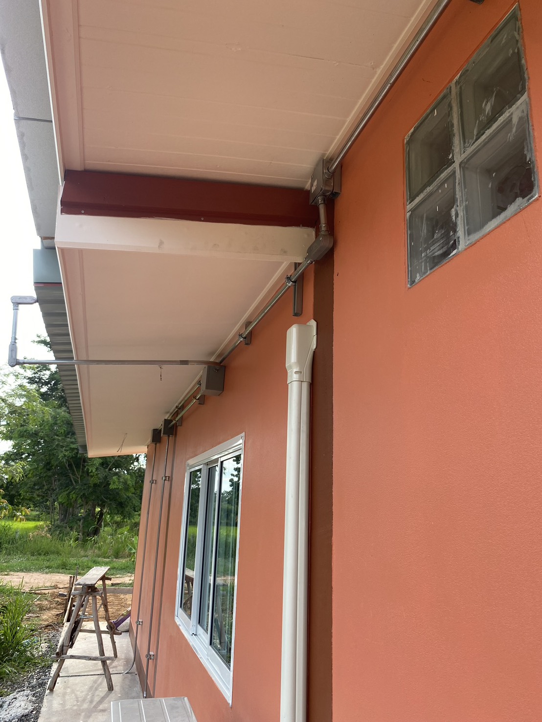 งานติดตั้งโซล่าเซลล์ 10 KW ระบบออฟกริด